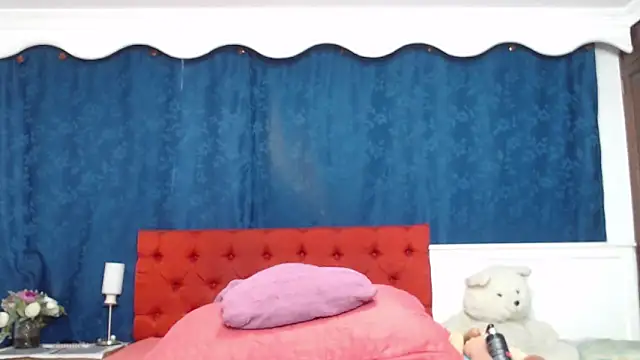 LADYSLAVEXXX online show from 10-28-25, 04:28