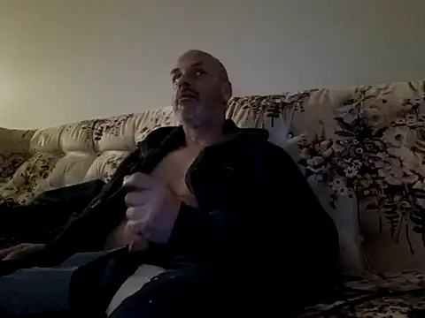 Snapshot of Ryeguy6969 chatting on 02-10-25, 05:25 Ryeguy6969 online show from 02-10-25, 05:25