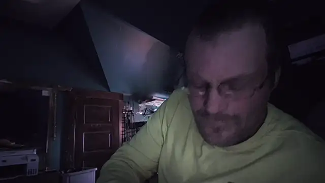 charactrzero online show from 11-18-25, 06:44