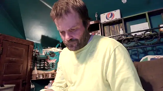 charactrzero online show from 11-10-25, 12:59