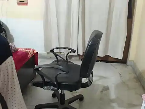 HOT CHILLY online show from 02-17-26, 06:27