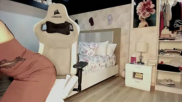 Snapshot of stefializon chatting on 11-15-25, 02:26 stefializon online show from 11-15-25, 02:26