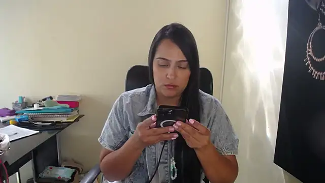 kendall 52 online show from 09-27-25, 02:45
