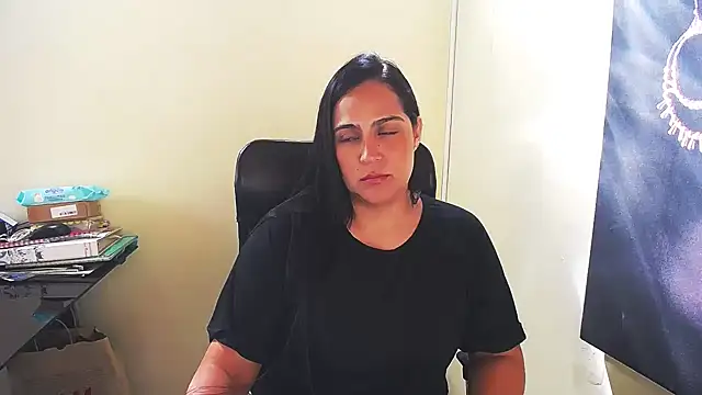 kendall 52 online show from 01-16-25, 03:02