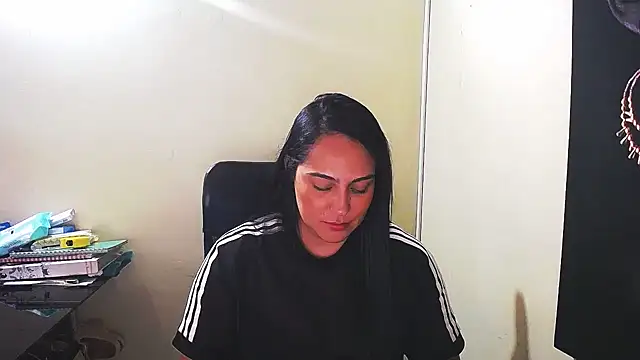 kendall 52 online show from 01-24-25, 01:47