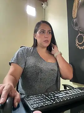 kendall 52 online show from 02-23-26, 03:45