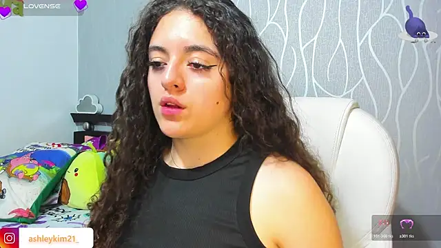 AshleyKim  online show from 11-22-25, 12:32