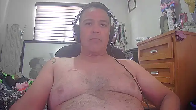 pmartemo online show from 12-19-25, 06:32