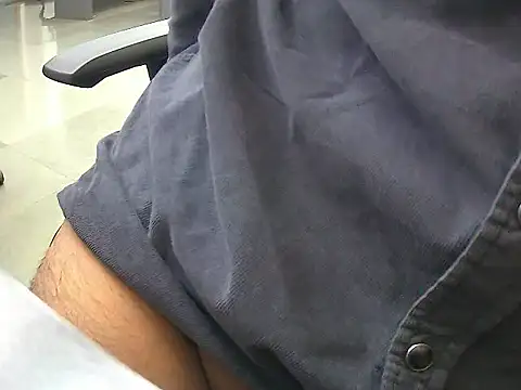 hotdikforu online show from 03-24-26, 12:05