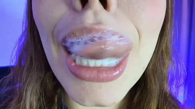 lisbet21x online show from 05-30-26, 05:18