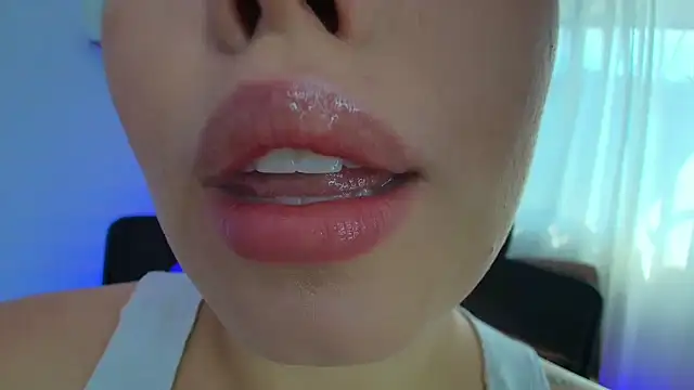 lisbet21x online show from 02-13-25, 02:20