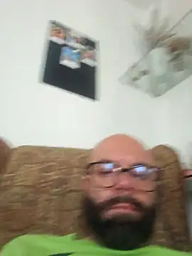 Dolceporco19 online show from 04-18-26, 12:51