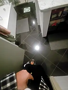 Snapshot of Dolceporco19 chatting on 02-26-26, 05:24 Dolceporco19 online show from 02-26-26, 05:24