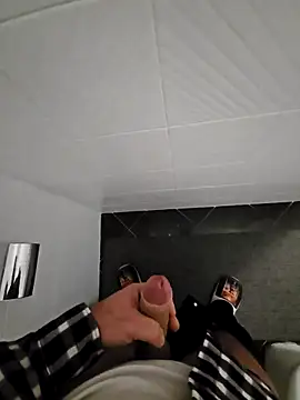 Snapshot of Dolceporco19 chatting on 03-02-26, 05:31 Dolceporco19 online show from 03-02-26, 05:31