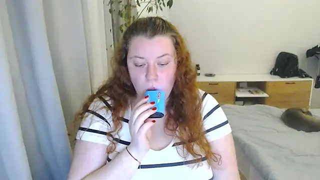 PolinaSalvatore online show from 04-15-26, 07:58