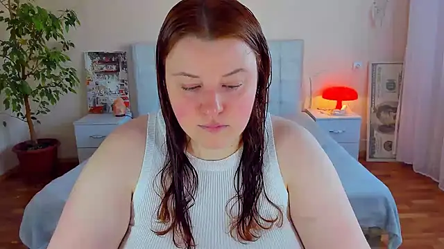 PolinaSalvatore online show from 05-05-26, 02:20