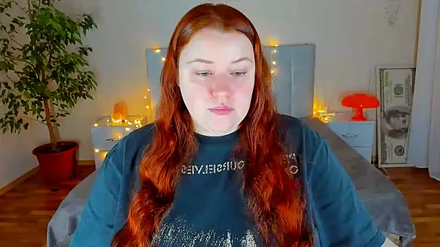 Snapshot of PolinaSalvatore chatting on 02-09-26, 05:00 PolinaSalvatore online show from 02-09-26, 05:00