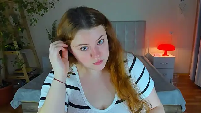 PolinaSalvatore online show from 11-26-25, 02:17