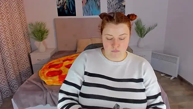 Snapshot of PolinaSalvatore chatting on 01-30-25, 12:59 PolinaSalvatore online show from 01-30-25, 12:59