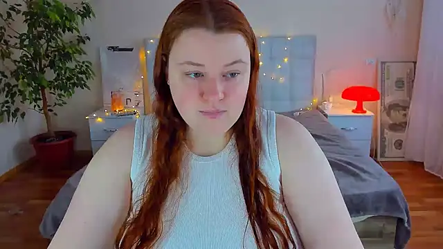 Snapshot of PolinaSalvatore chatting on 02-24-26, 01:12 PolinaSalvatore online show from 02-24-26, 01:12