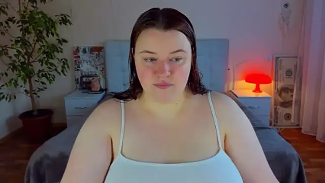 Snapshot of PolinaSalvatore chatting on 06-21-26, 03:40 PolinaSalvatore online show from 06-21-26, 03:40
