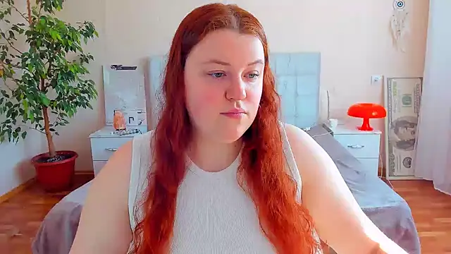 Snapshot of PolinaSalvatore chatting on 02-26-26, 09:31 PolinaSalvatore online show from 02-26-26, 09:31