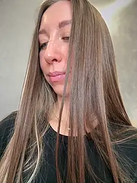 EvaCatt online show from 03-10-26, 03:32