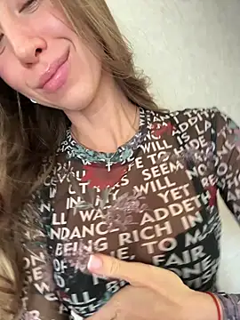 EvaCatt online show from 02-04-26, 03:23