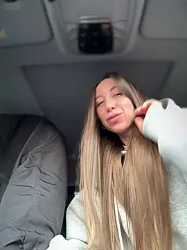 EvaCatt online show from 04-05-26, 03:46