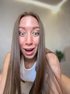 EvaCatt online show from 03-26-26, 03:05