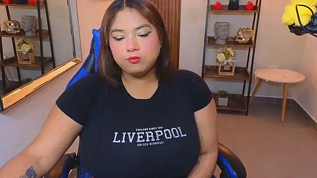 Kenya--Buhle online show from 02-11-26, 06:08