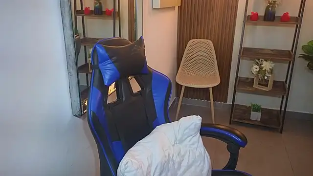 Kenya--Buhle online show from 03-25-26, 11:20