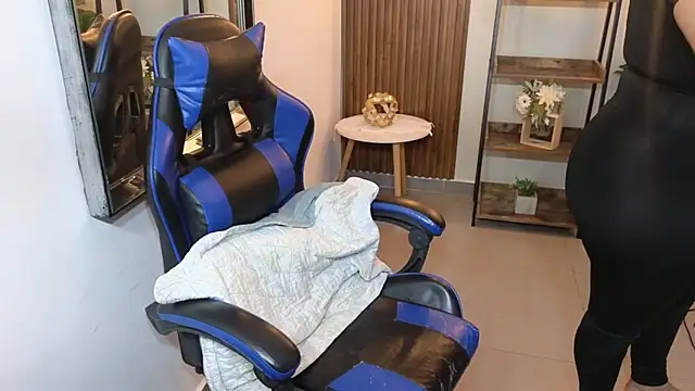 Kenya--Buhle online show from 04-09-26, 11:16