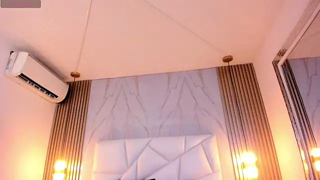 cinthya11 online show from 01-24-25, 07:18