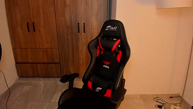 Jake simons online show from 09-21-25, 03:55