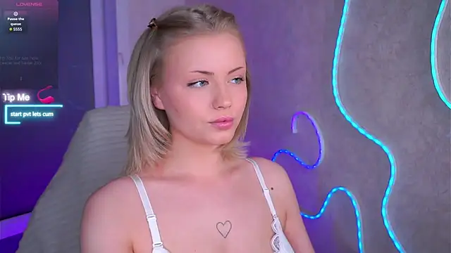 missbeatriss online show from 04-19-26, 04:41
