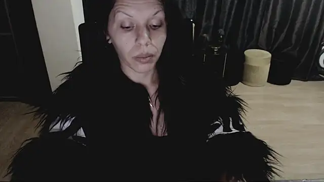 GoldenSasha online show from 10-07-25, 08:48