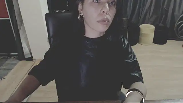 GoldenSasha online show from 11-14-25, 09:29