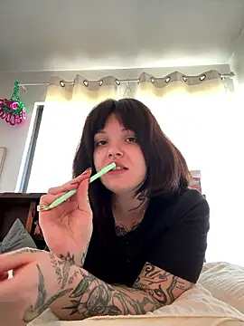 SweetMaisie online show from 01-15-26, 06:44
