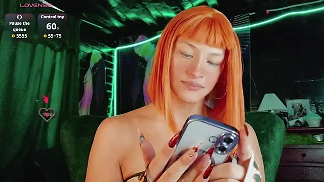 Summer XO online show from 04-07-26, 10:33