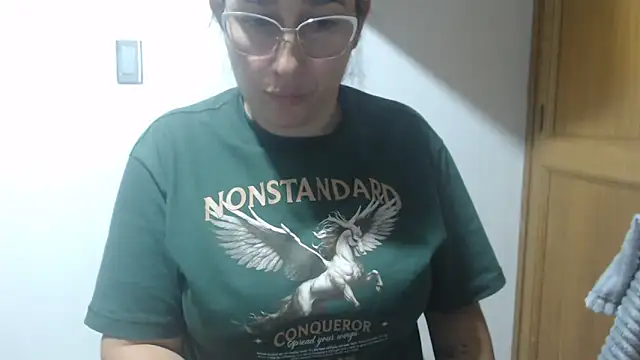 andreaisis2 online show from 04-18-26, 12:13