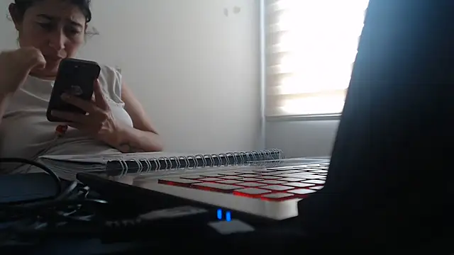 andreaisis2 online show from 05-29-26, 05:08