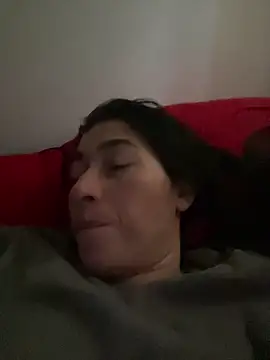 Snapshot of andreaisis2 chatting on 02-21-26, 07:38 andreaisis2 online show from 02-21-26, 07:38