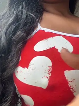 Snapshot of bea3liz chatting on 01-15-25, 03:50 bea3liz online show from 01-15-25, 03:50