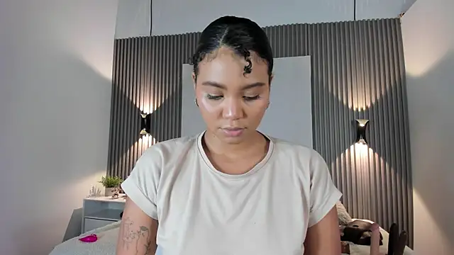 Zafiiraa online show from 07-07-26, 12:02