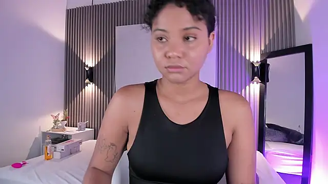 Zafiiraa online show from 02-21-26, 11:45