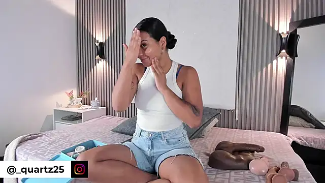 Zafiiraa online show from 03-19-26, 12:05