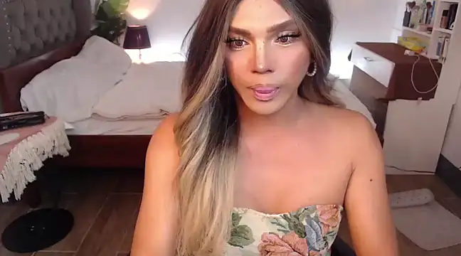 liaa lurrecams online show from 03-21-25, 02:29