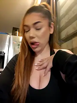 Ella sweety online show from 01-31-25, 10:21