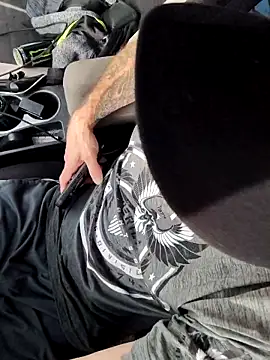 J-Dubb online show from 11-17-25, 08:35